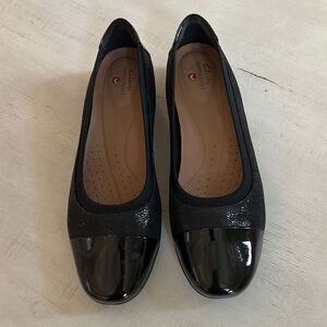 CLARKS Black Darcy Cap Flats Size 9